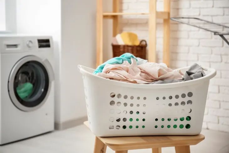 Perbedaan Dry Cleaning dan Laundry