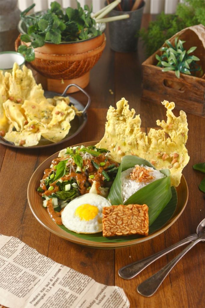SOP Usaha Warung Pecel