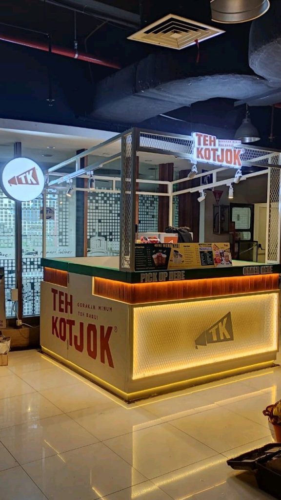 SOP Stand Minuman di Mall